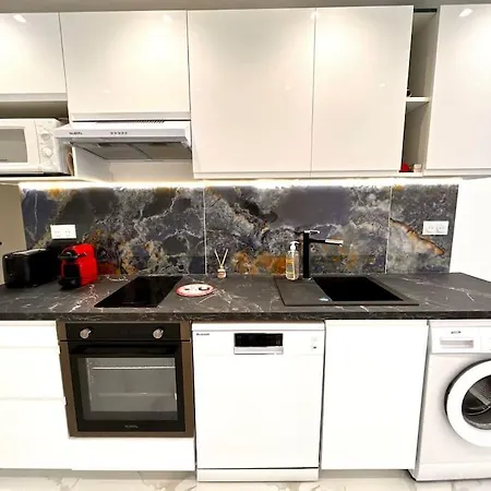 Barcaresa-brillant Vue Piscine Daire
