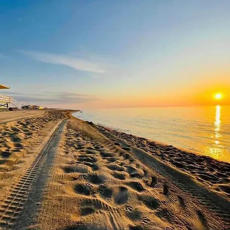 Barcaresa-brillant Vue Piscine Le Barcares